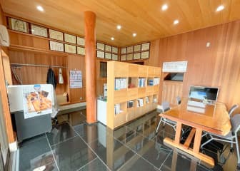株式会社椎名木材の内観